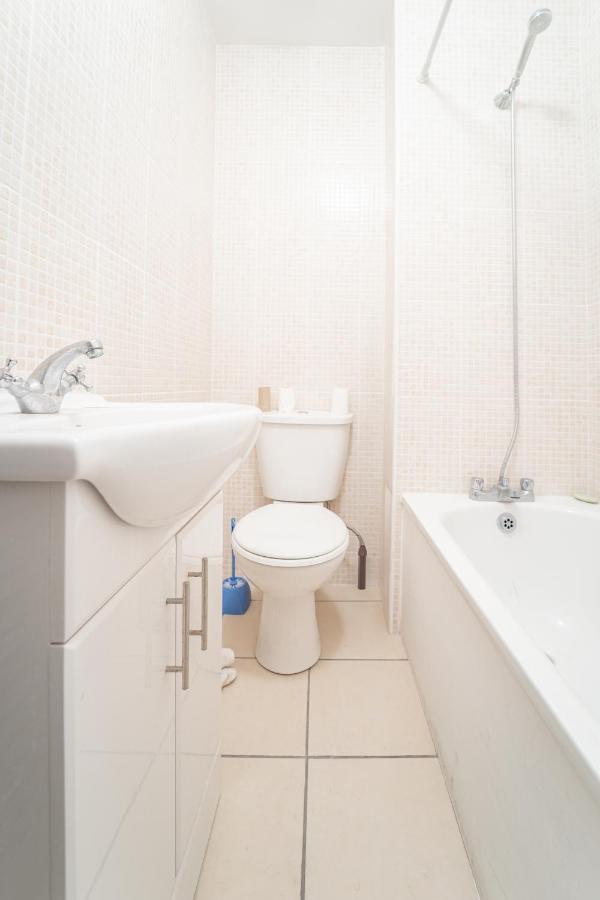 Cozy London Rooms Εξωτερικό φωτογραφία